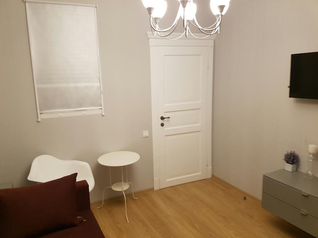 Comfort Apartment On Bogdanivska Street 7B Kiev Eksteriør billede