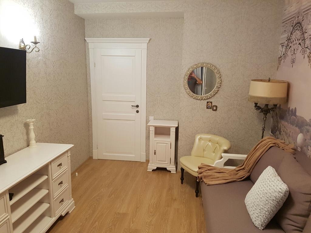 Comfort Apartment On Bogdanivska Street 7B Kiev Eksteriør billede