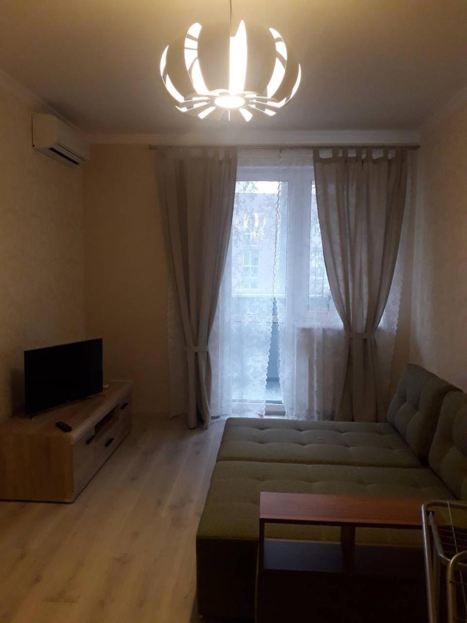 Comfort Apartment On Bogdanivska Street 7B Kiev Eksteriør billede