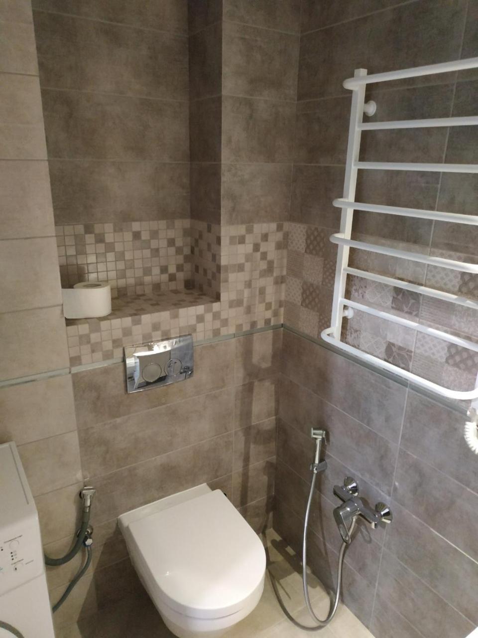 Comfort Apartment On Bogdanivska Street 7B Kiev Eksteriør billede