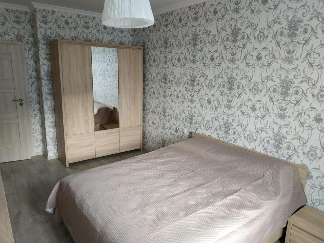 Comfort Apartment On Bogdanivska Street 7B Kiev Eksteriør billede
