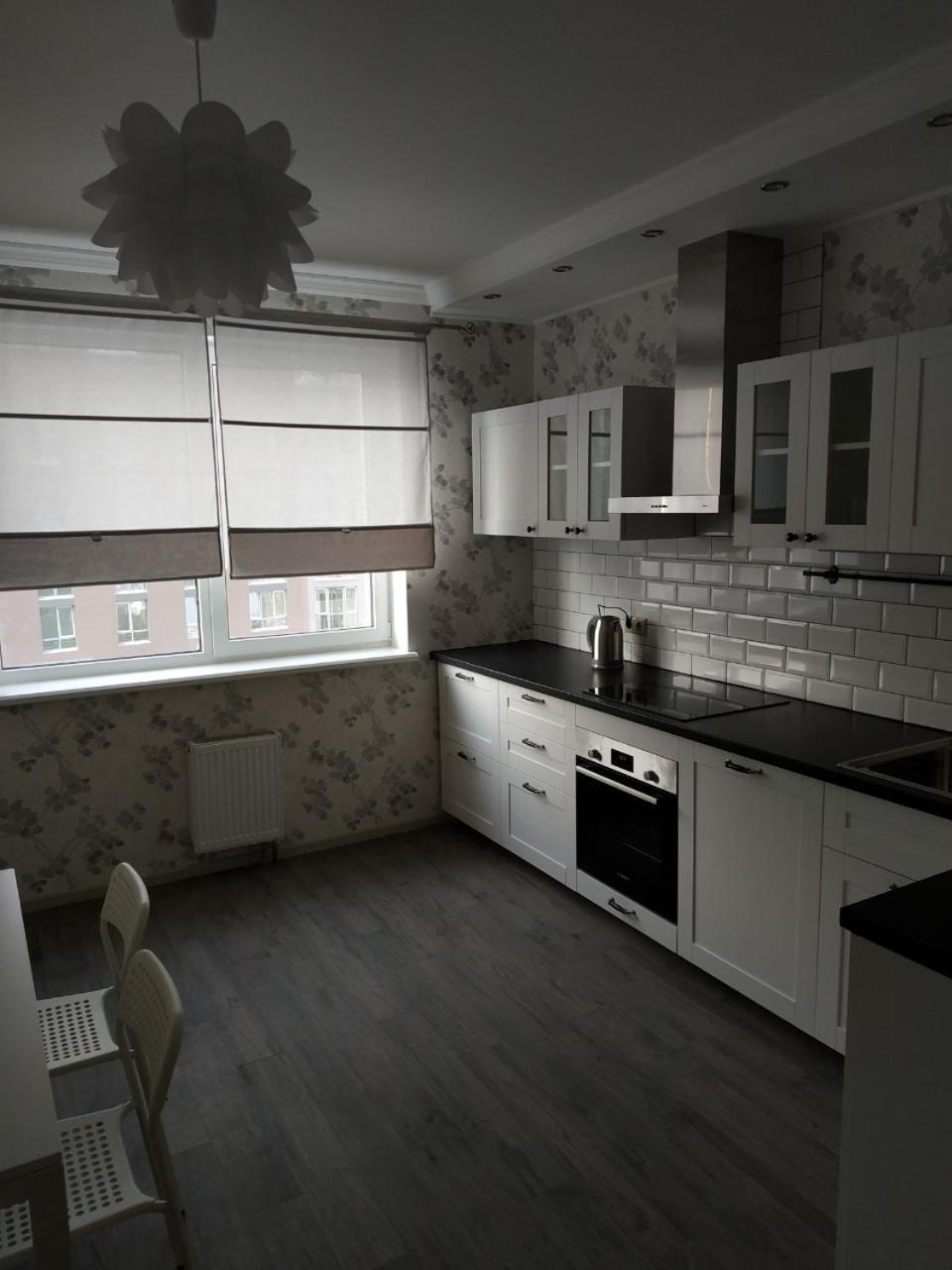 Comfort Apartment On Bogdanivska Street 7B Kiev Eksteriør billede